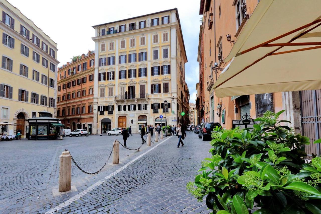 Hotel Little Queen Pantheon Rzym Zewnętrze zdjęcie